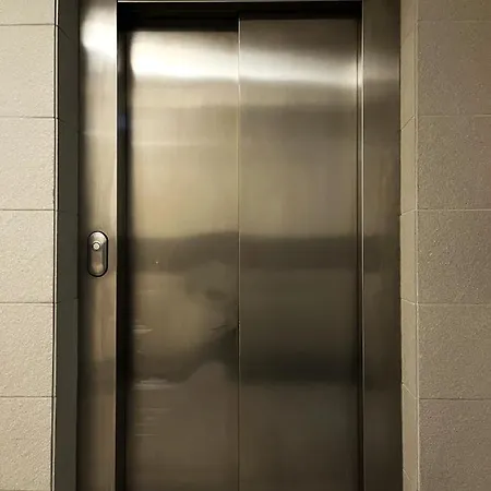 Apartament Jagielly ~ Self Check-in 24h ~ Parking & Lift *