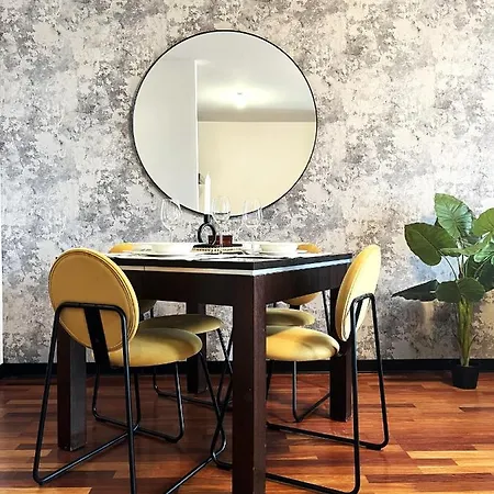 Jagielly ~ Self Check-in 24h ~ Parking & Lift Apartamento