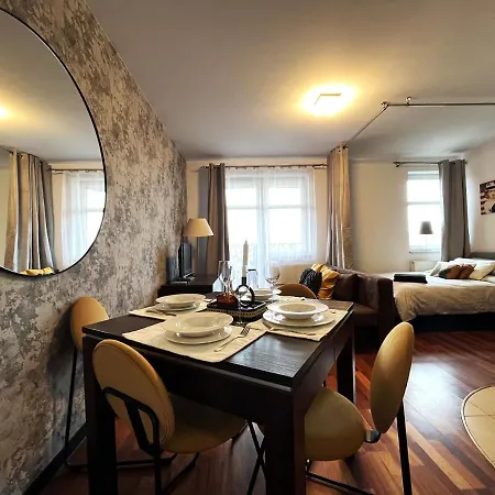 Apartmán Jagielly ~ Self Check-in 24h ~ Parking & Lift *