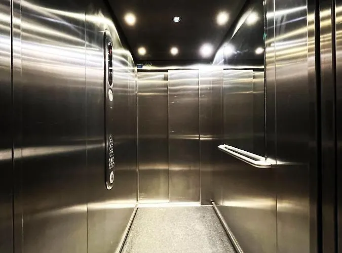 Apartment Jagielly ~ Self Check-in 24h ~ Parking & Lift