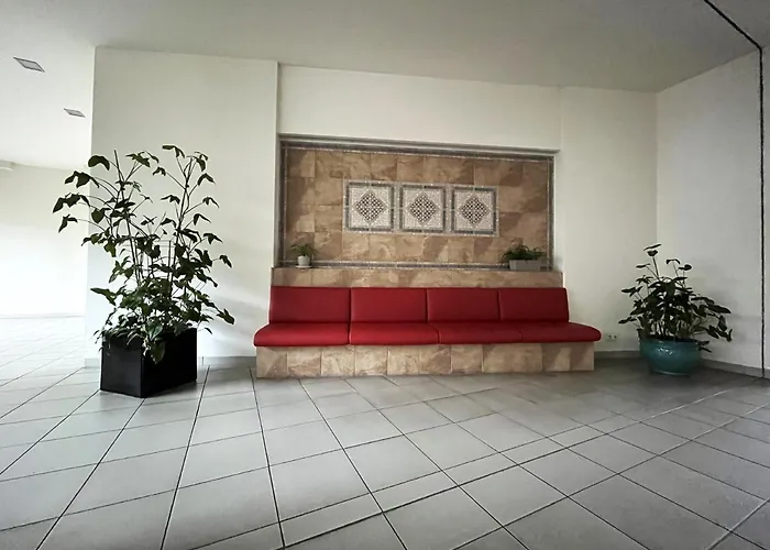 Jagielly ~ Self Check-in 24h ~ Parking & Lift Apartment *